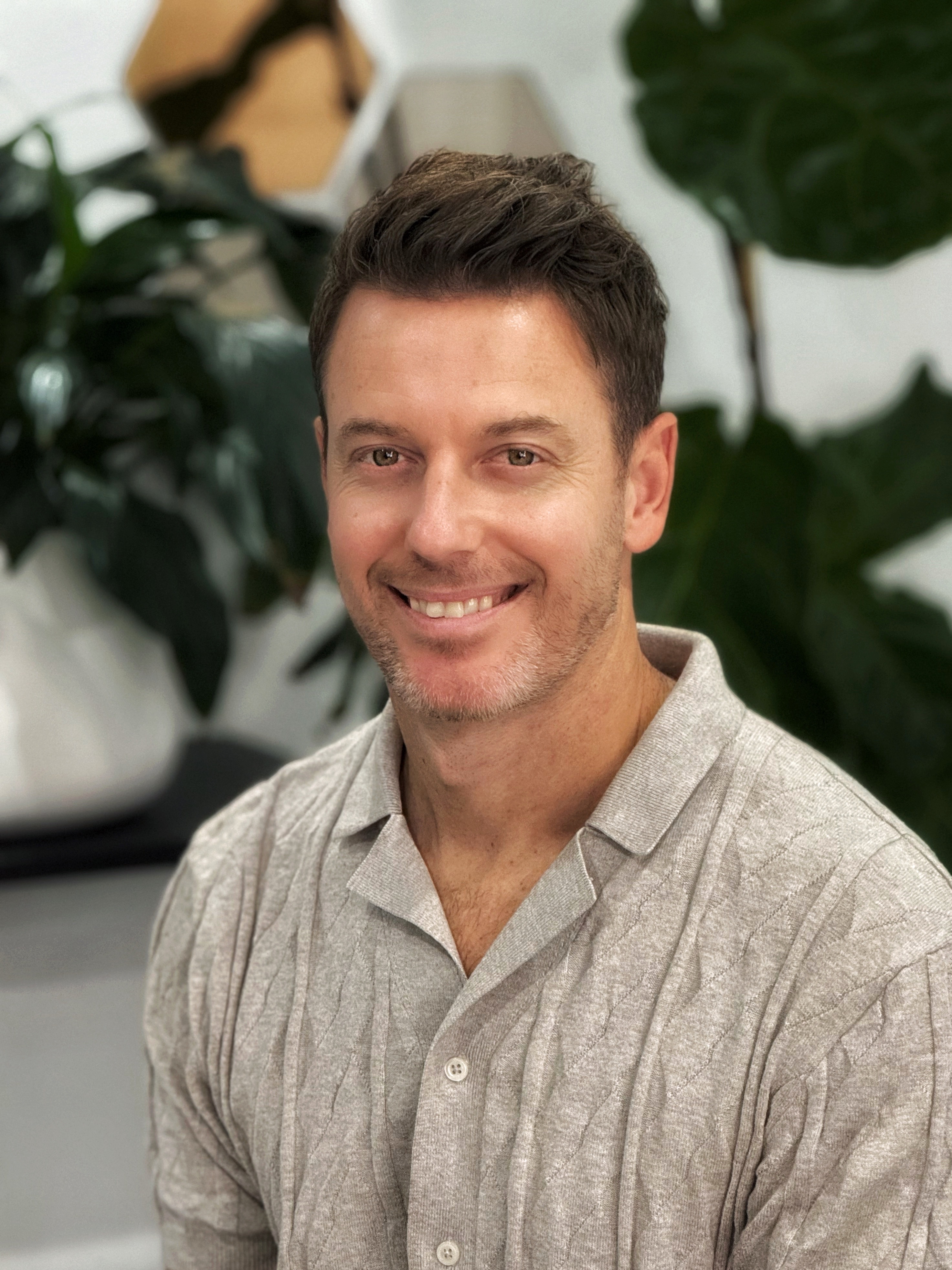 Dr Chad Aiken - Chiropractor